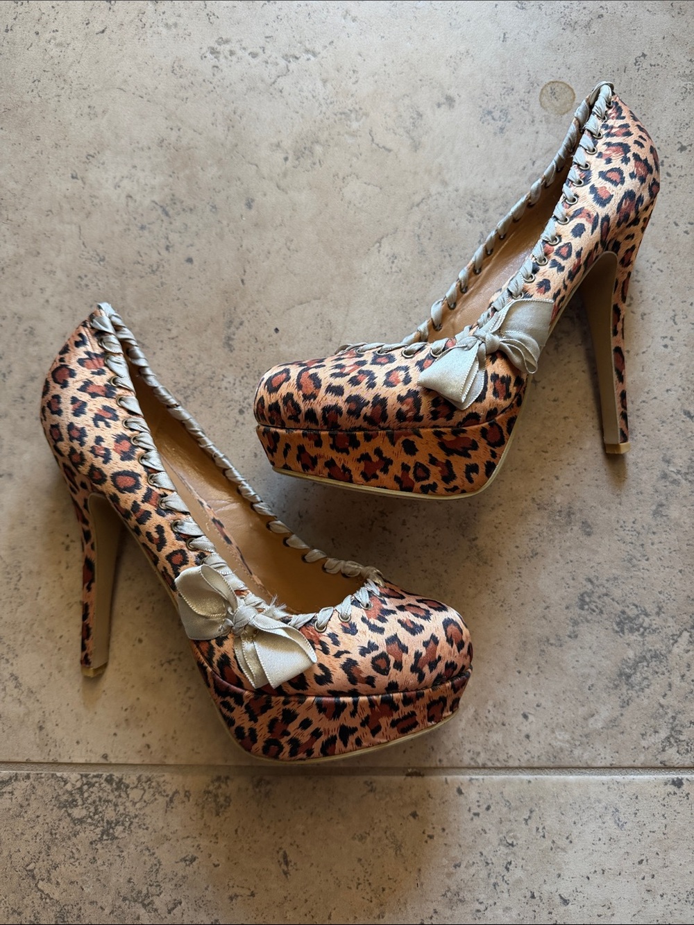 Leopard Print Platform High Heels with Bow Accent - Women's Tan/Black